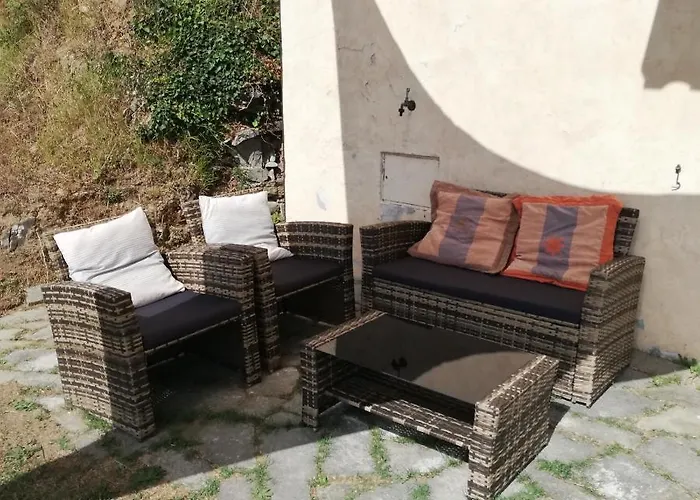 Rustico Lo Scarpone Дом отдыха Камайоре