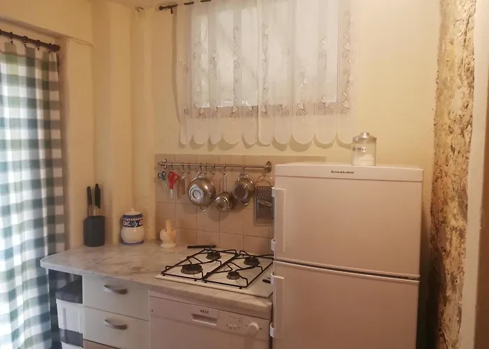 Rustico Lo Scarpone Дом отдыха Камайоре